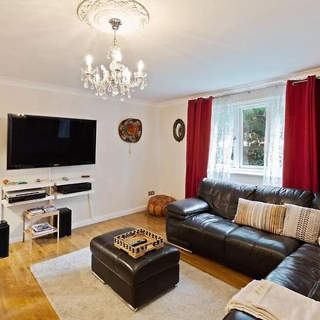 Beautiful And Cosy 2 Bedroom Flat Londyn Zewnętrze zdjęcie