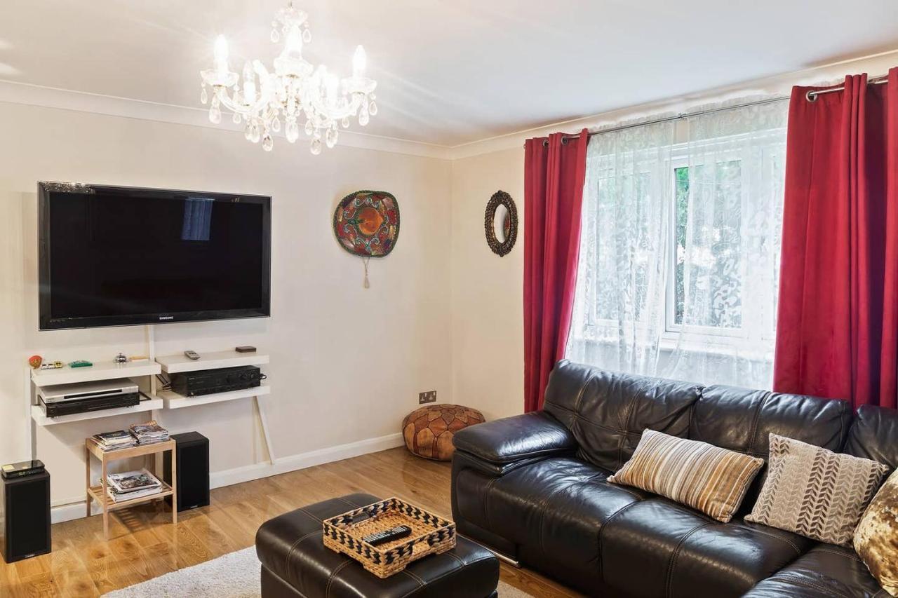 Beautiful And Cosy 2 Bedroom Flat Londyn Zewnętrze zdjęcie