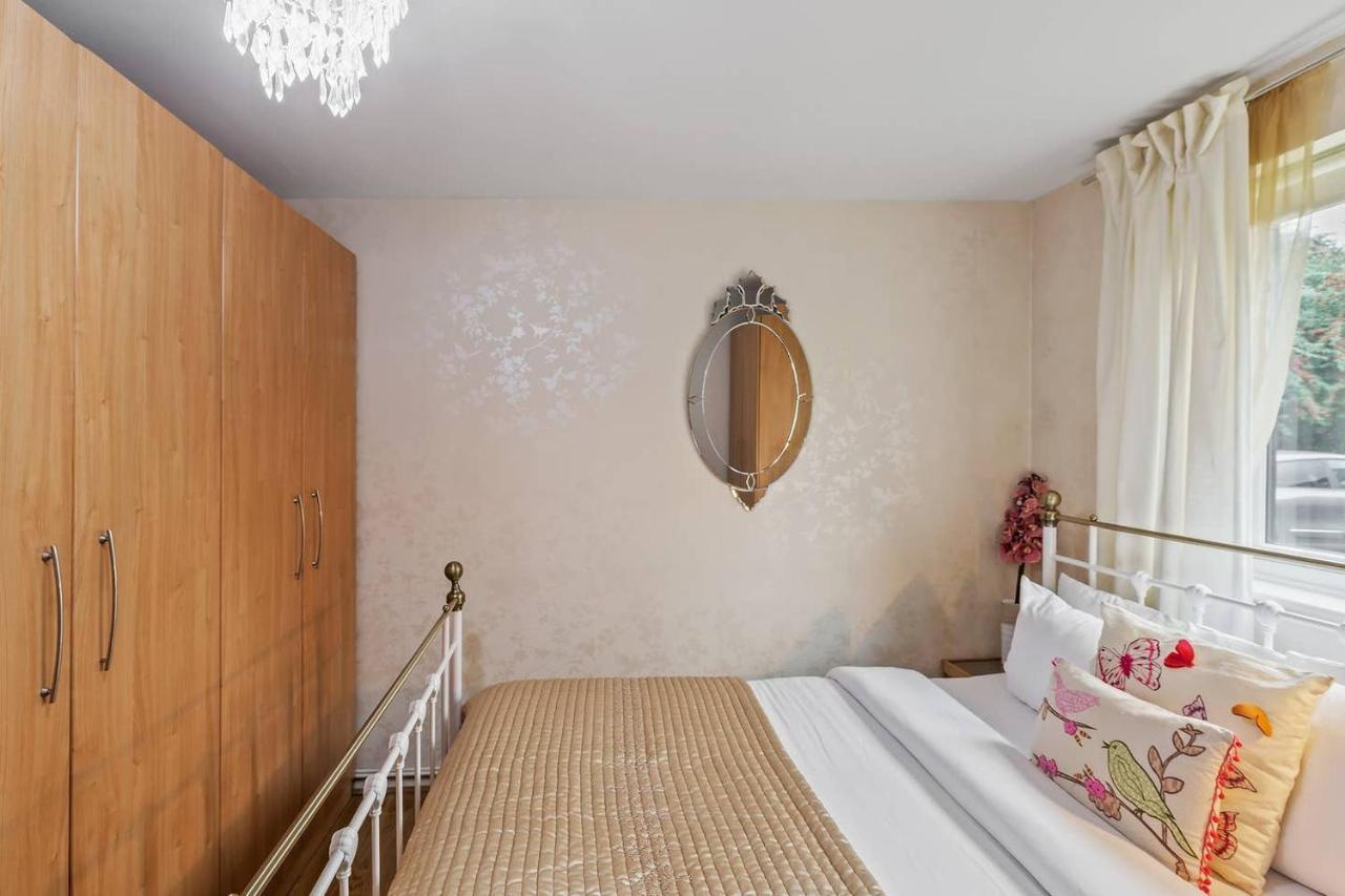 Beautiful And Cosy 2 Bedroom Flat Londyn Zewnętrze zdjęcie